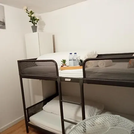 Sylhet Guest house Lisbon